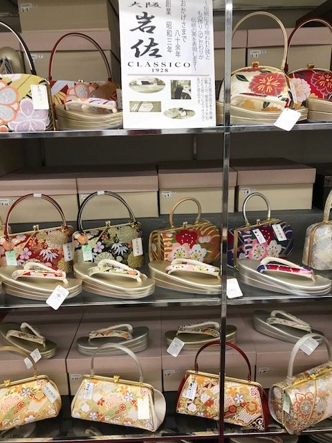 大阪草履メーカー「株式会社岩佐」様にお邪魔しました